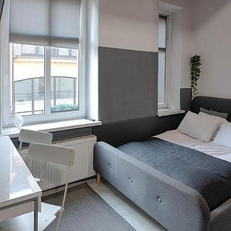 3 Bros' Hostel Cieszyn 치에신 외부 사진